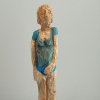 Gabriele Reuff: Sommeroutfit türkis-blau, Holz, Farbe, 80 × 17 × 14 cm
