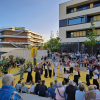 Das Theaterstück "BeHaSiBoPl" beginnt auf der Agora zwischen FILUM und Realschule in Filderstadt-Bernhausen. Das Bürgerensemble stellt sich in einer Art Probe dem Publikum vor.